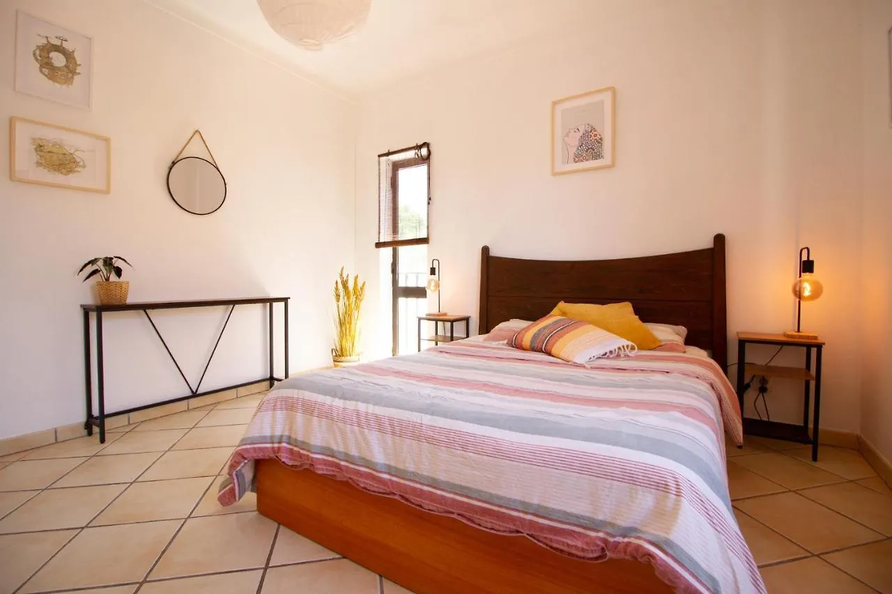 Bura Surfhouse Hostel Lagos Portugal